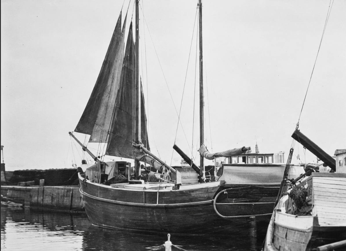 Fingly rååbåtarnas historia